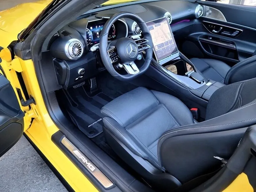 2022 Mercedes Benz SL AMG 63 photo 1