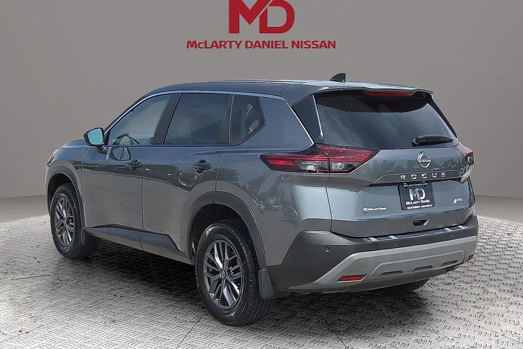 2023 Nissan Rogue S photo 1
