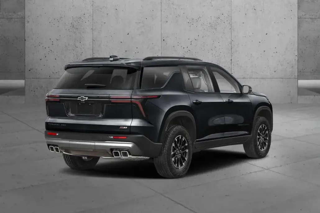 2026 Chevrolet Traverse High Country photo 1
