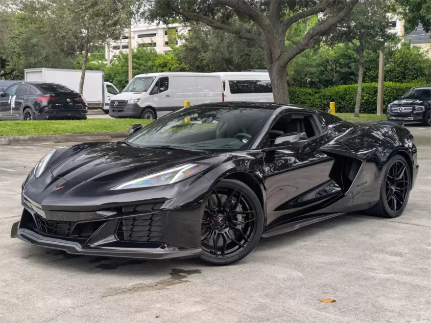 2024 Chevrolet Corvette Z06 2LZ Convertible photo 1