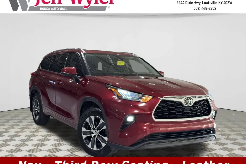 2020 Toyota Highlander XLE photo 1