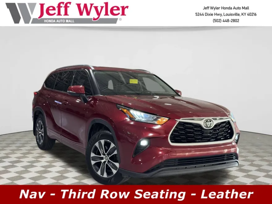 2020 Toyota Highlander XLE photo 1