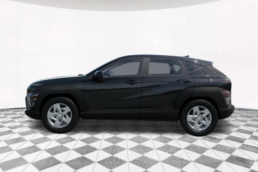2026 Hyundai Kona SE photo 1