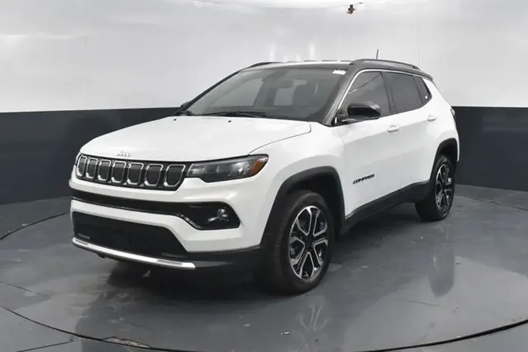 2022 Jeep Compass Limited photo 1
