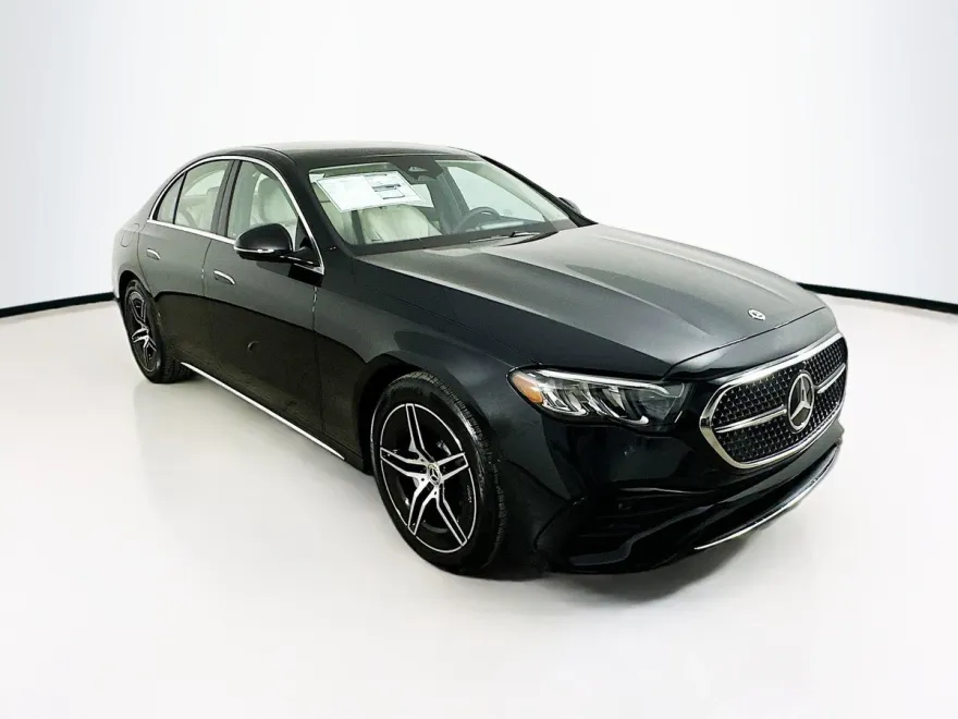 2025 Mercedes Benz E 350 4MATIC Sedan photo 1