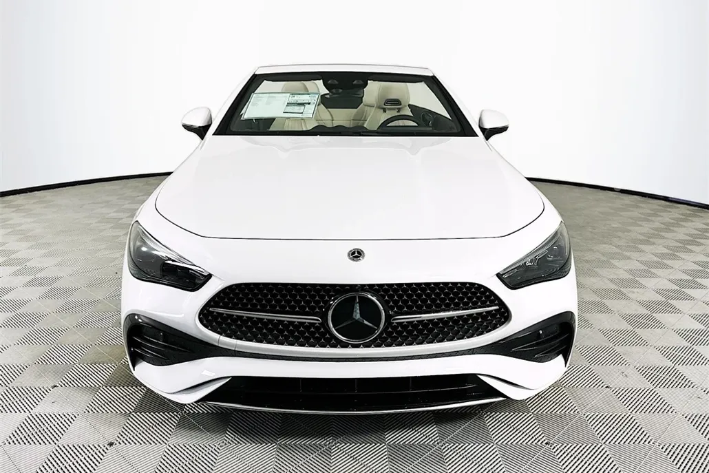 2026 Mercedes Benz CLE 300 4MATIC photo 1