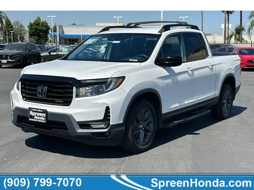 2021 Honda Ridgeline Sport photo 1