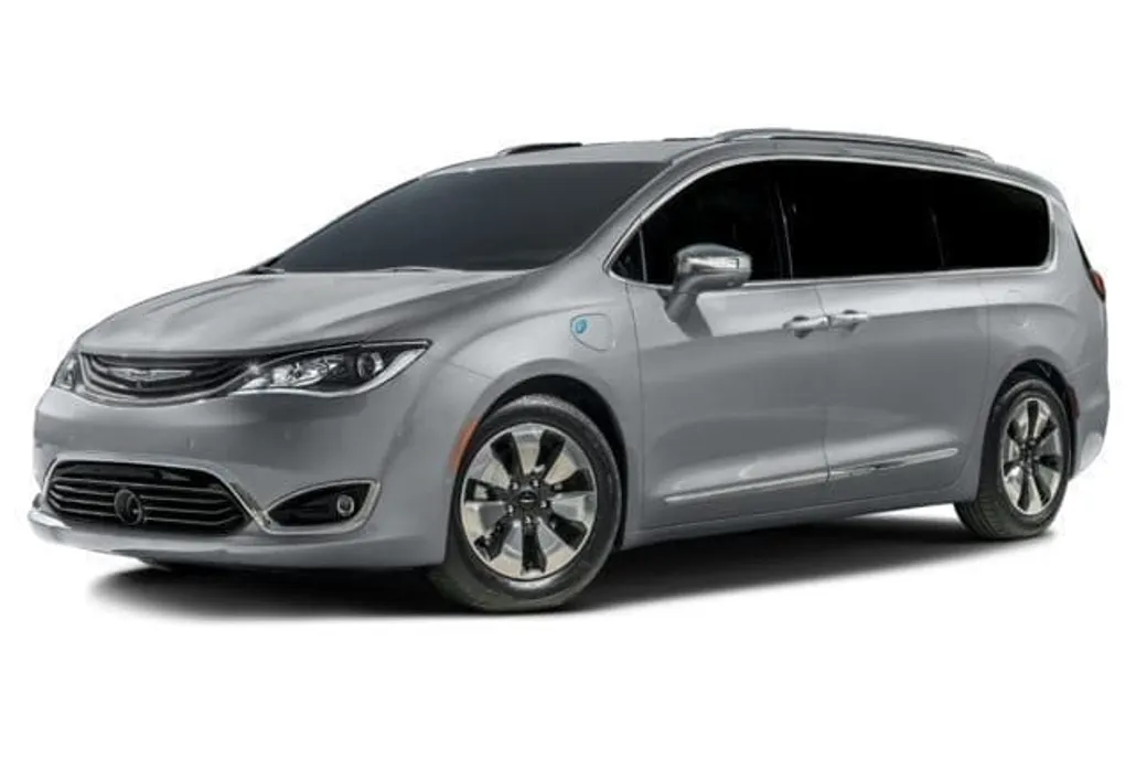 2018 Chrysler Pacifica Hybrid Limited photo 1