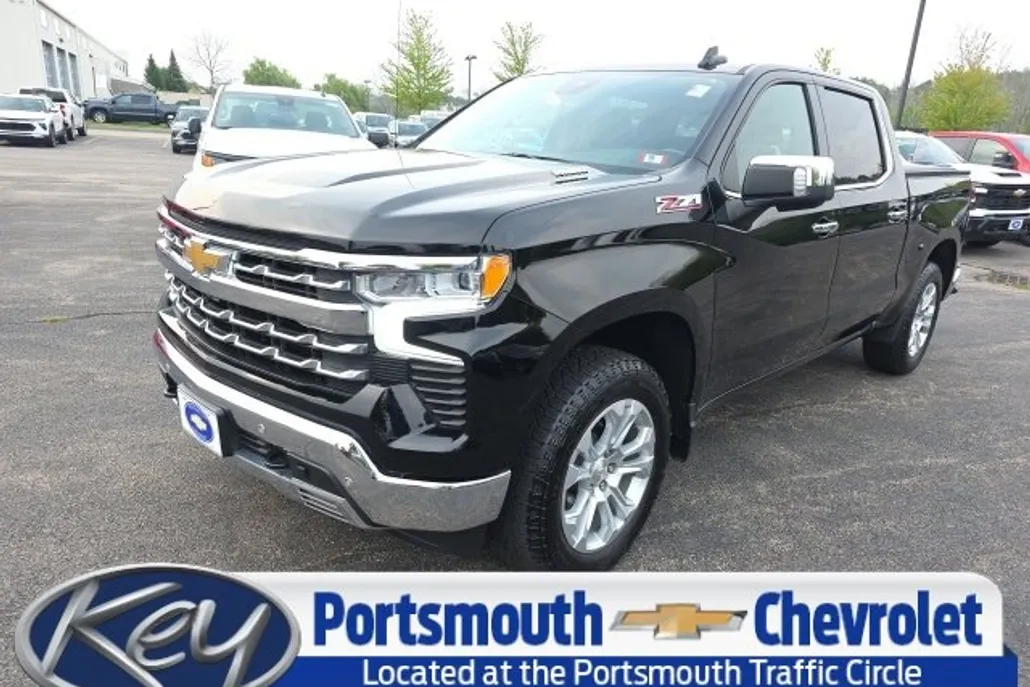 2023 Chevrolet Silverado 1500 LTZ photo 1