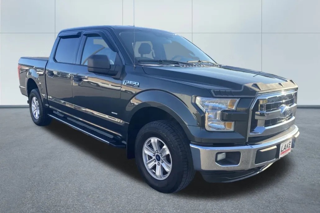 2015 Ford F-150 XLT photo 1