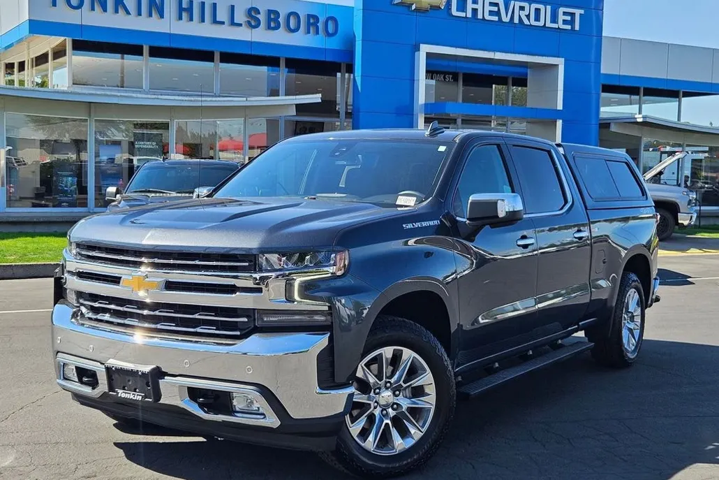 2022 Chevrolet Silverado 1500 LTZ photo 1