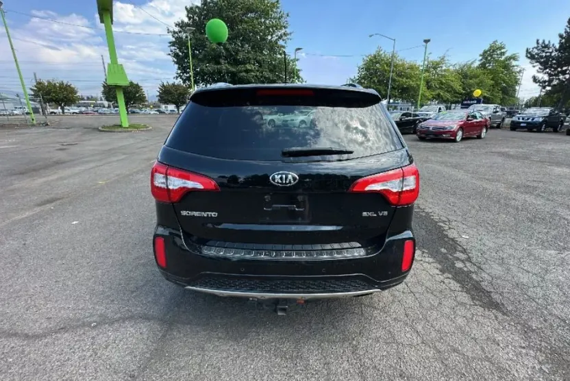 2015 Kia Sorento photo 1