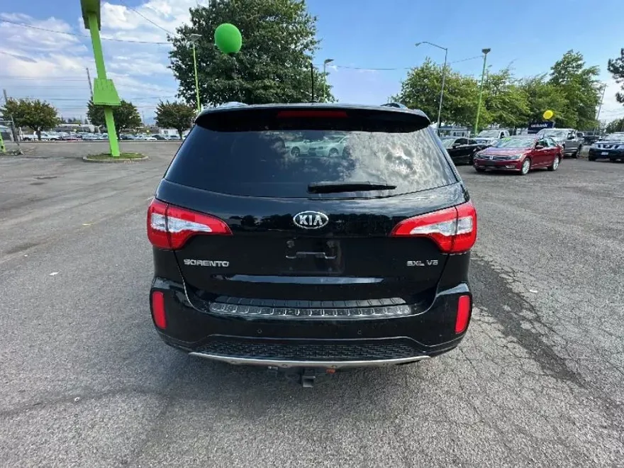 2015 Kia Sorento photo 1