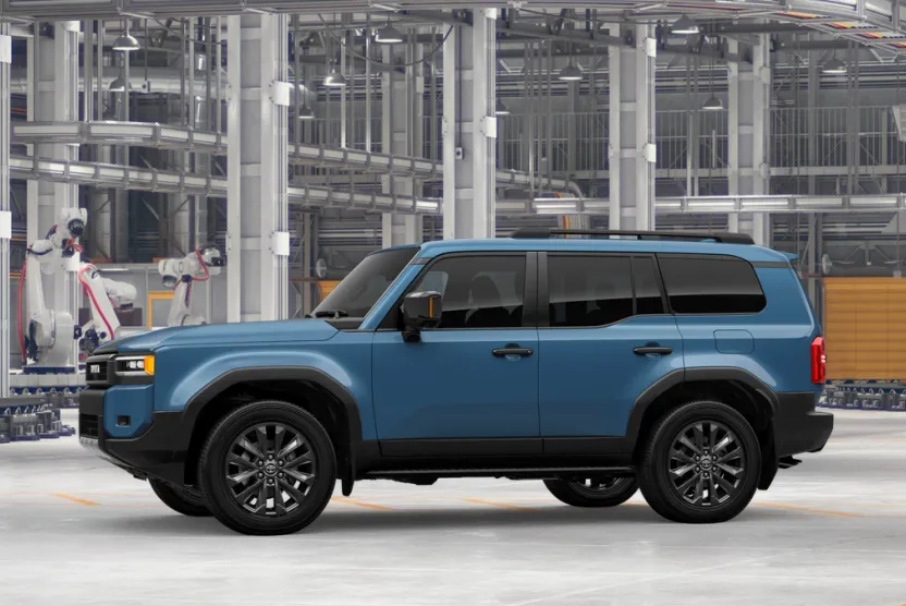 2026 Toyota Land Cruiser photo 1