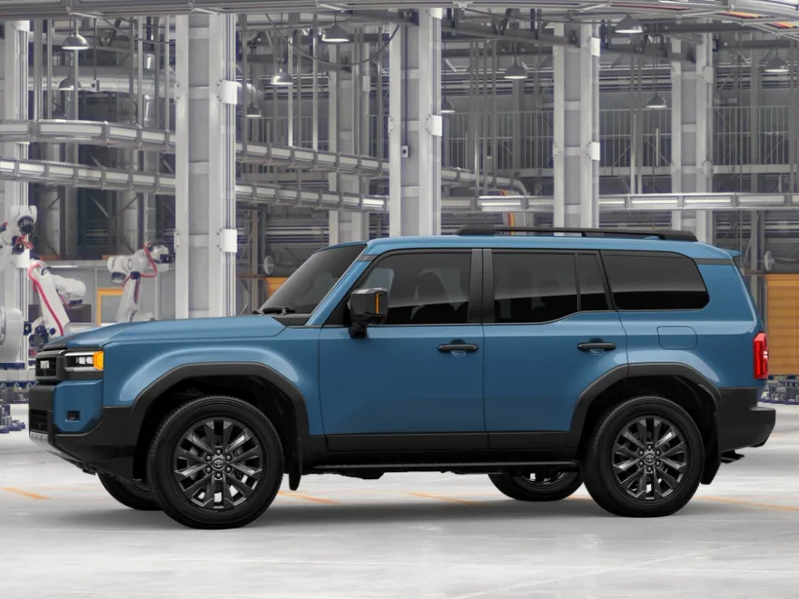 2026 Toyota Land Cruiser photo 1