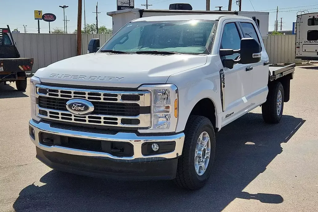 2025 Ford F-250 XLT photo 1