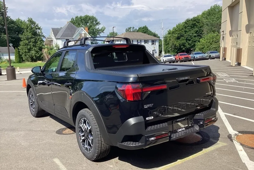 2025 Hyundai Santa Cruz XRT photo 1