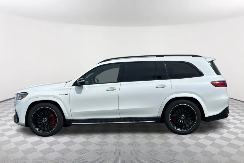 2025 Mercedes Benz GLS AMG 63 4MATIC photo 1