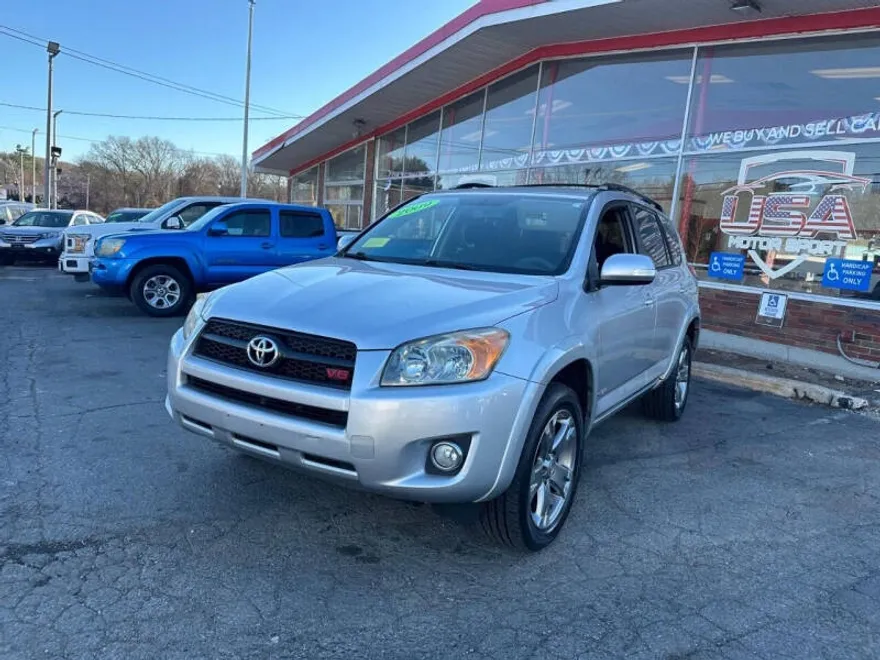 2009 Toyota RAV4 Sport photo 1