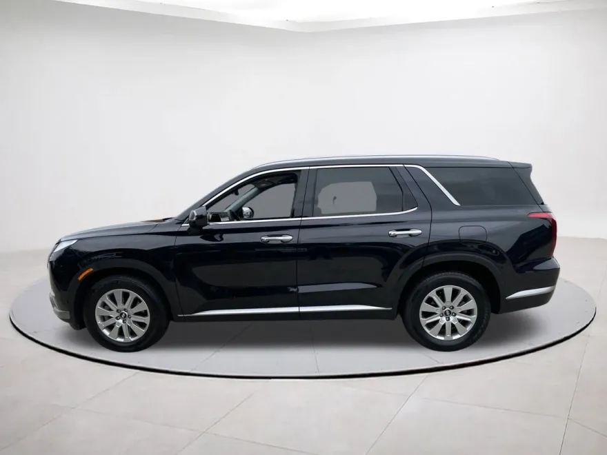 2025 Hyundai Palisade SEL photo 1