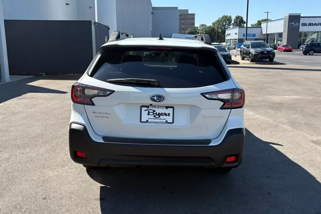 2025 Subaru Outback Premium photo 1