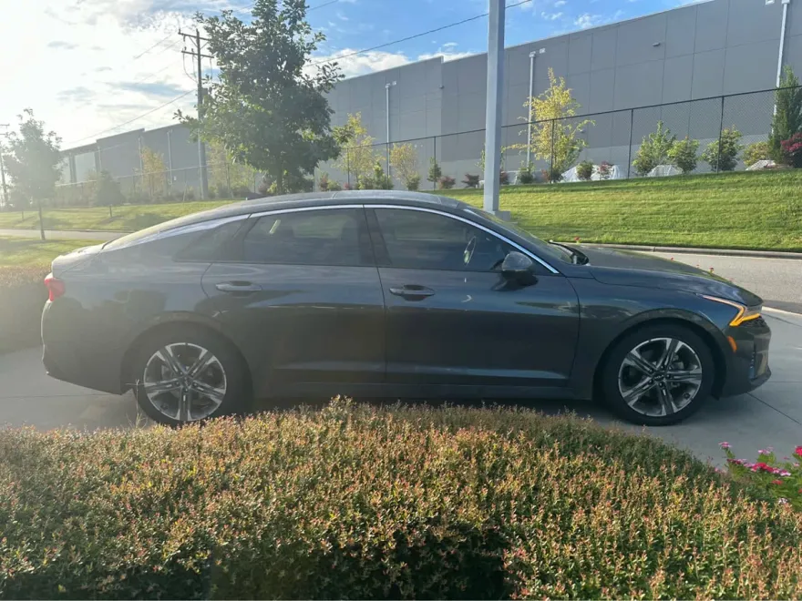 2023 Kia K5 EX photo 1