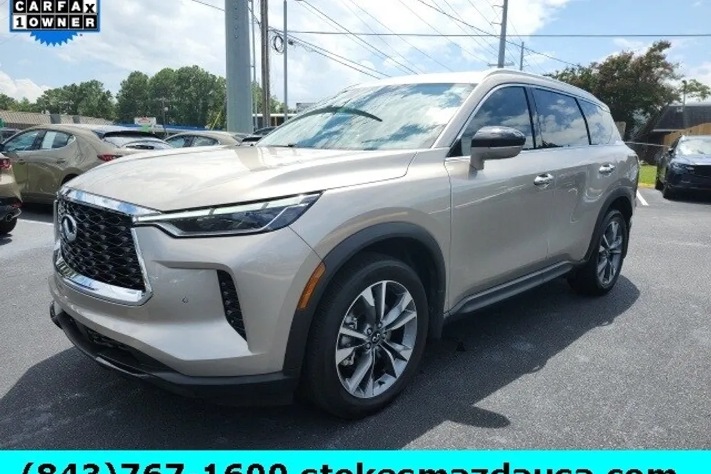 2023 Infiniti QX60 Luxe photo 1
