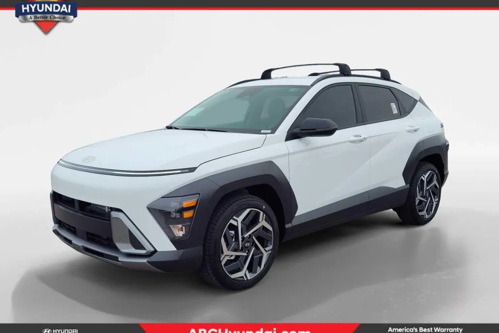 2026 Hyundai Kona SEL photo 1