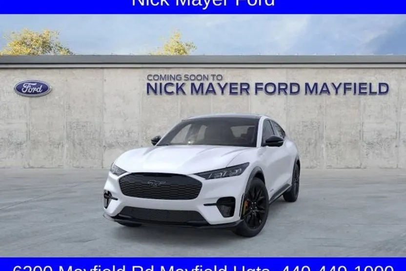 2025 Ford Mustang Mach-E Premium photo 1