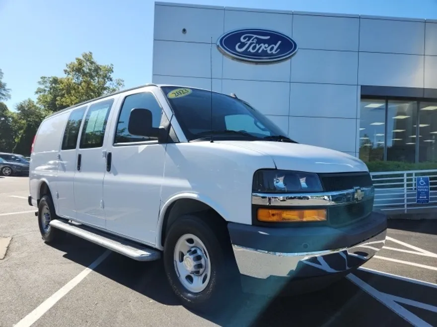 2023 Chevrolet Express 2500 Work Van photo 1