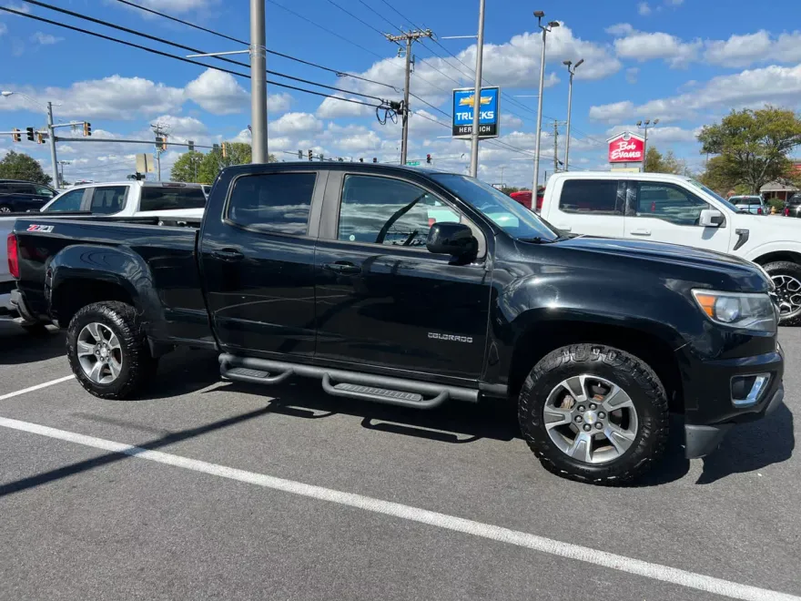2019 Chevrolet Colorado Z71 photo 1