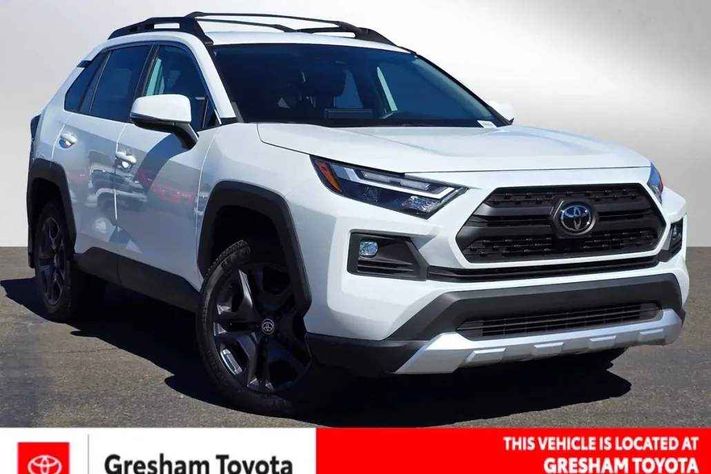 2022 Toyota RAV4 Adventure photo 1