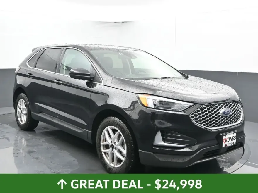 2024 Ford Edge SEL photo 1