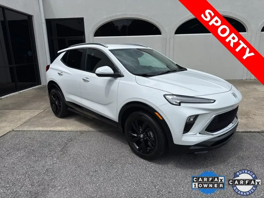 2024 Buick Encore GX Sport Touring photo 1