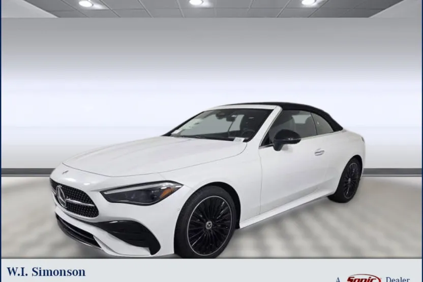2025 Mercedes Benz CLE 300 4MATIC photo 1