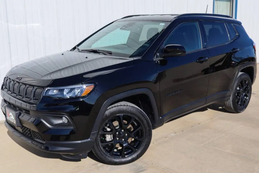 2022 Jeep Compass Altitude photo 1