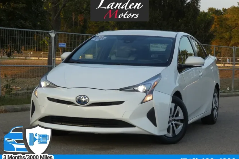 2017 Toyota Prius Two Eco Three Four Touring photo 1