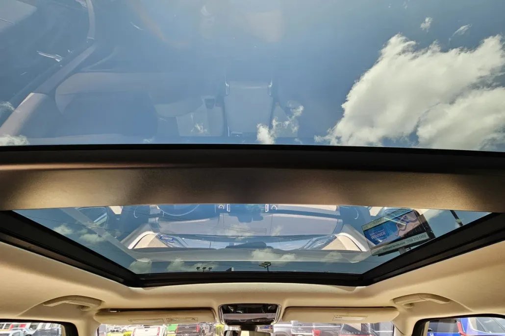 2018 Land Rover Range Rover Sport HSE photo 1