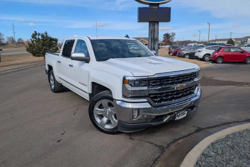 2018 Chevrolet Silverado 1500 LTZ Z71 photo 1