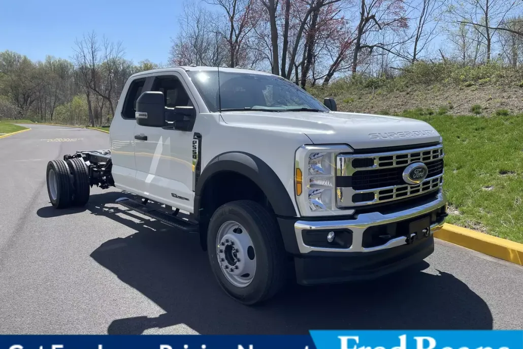 2025 Ford F-550 XL photo 1