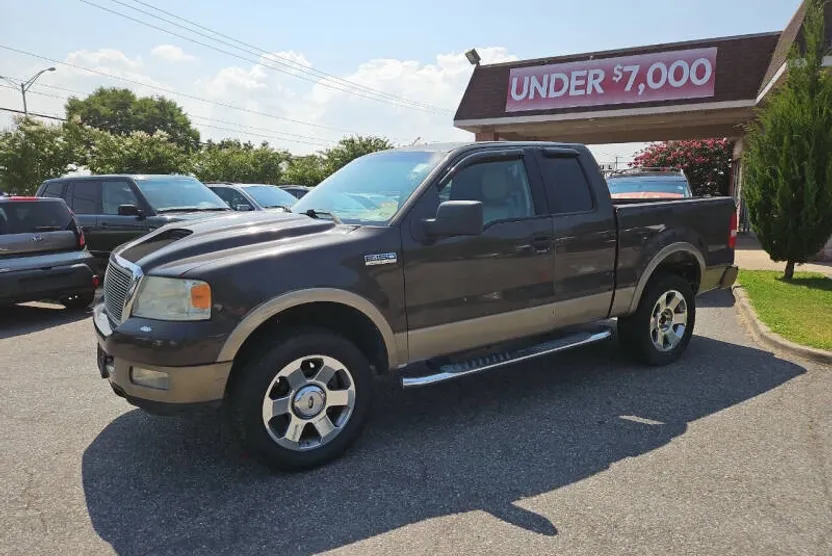 2005 Ford F-150 Lariat photo 1