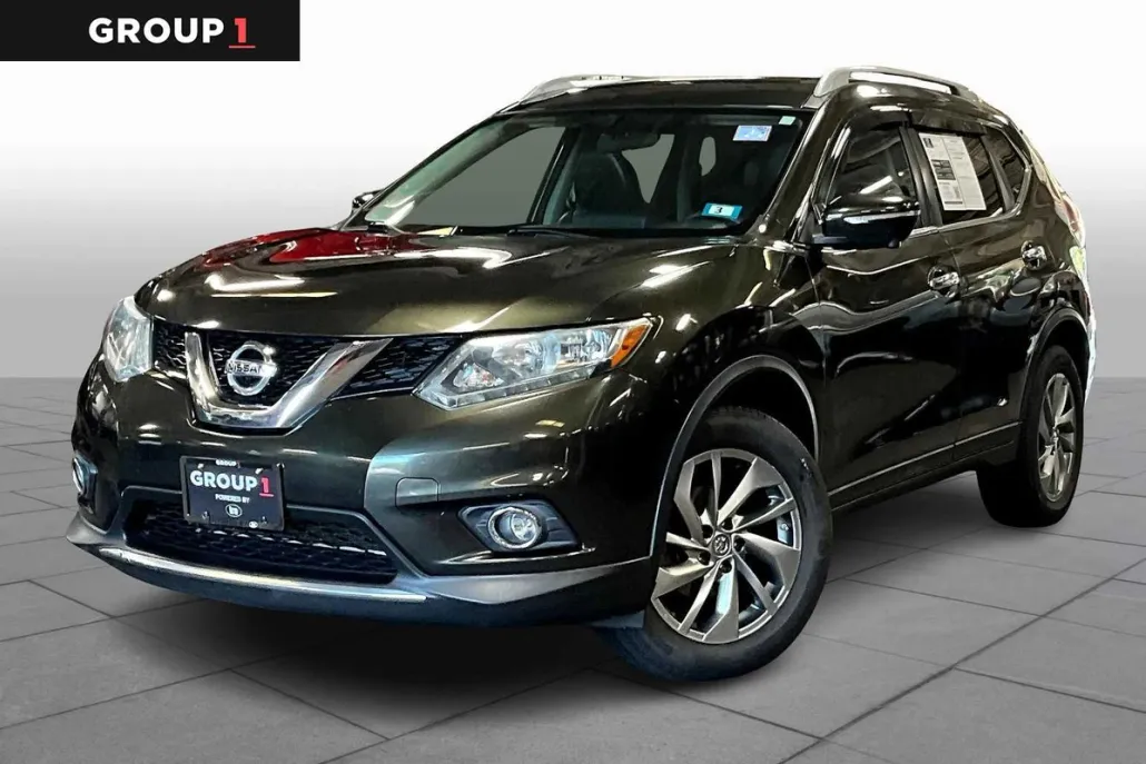 2015 Nissan Rogue SL photo 1