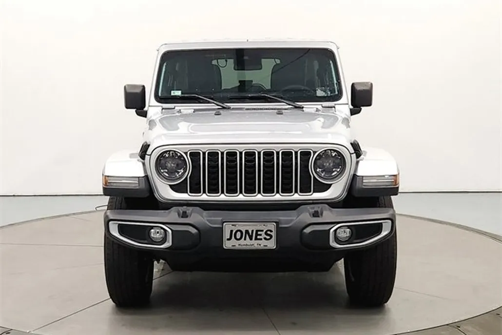 2024 Jeep Wrangler Sahara photo 1