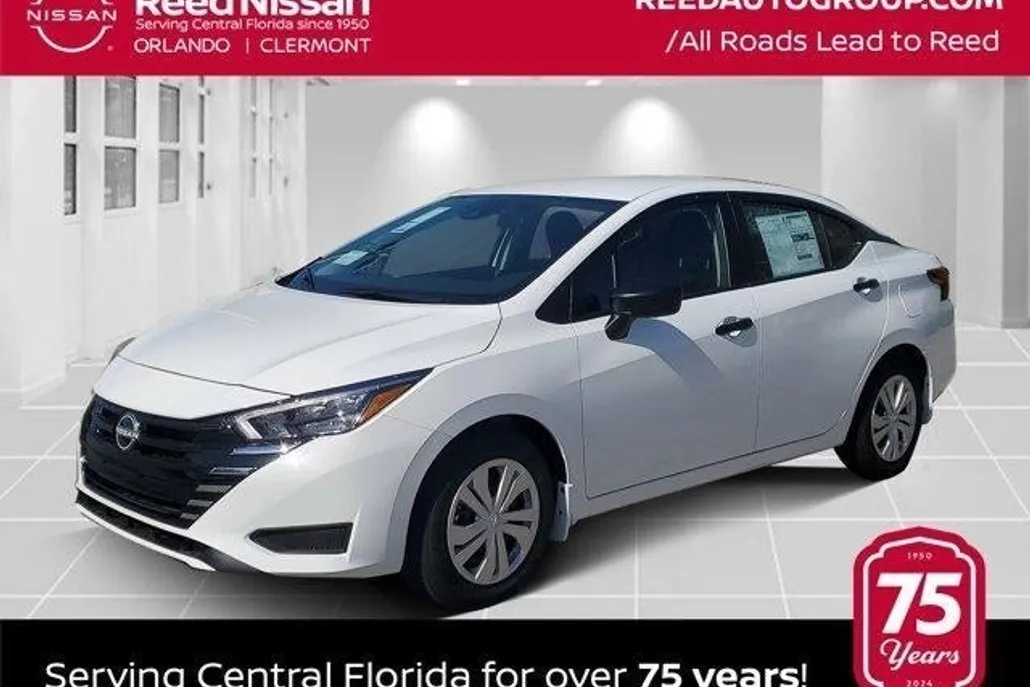 2025 Nissan Versa S photo 1