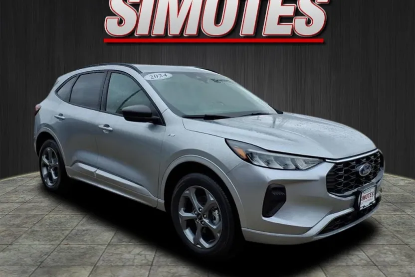 2024 Ford Escape ST-Line photo 1