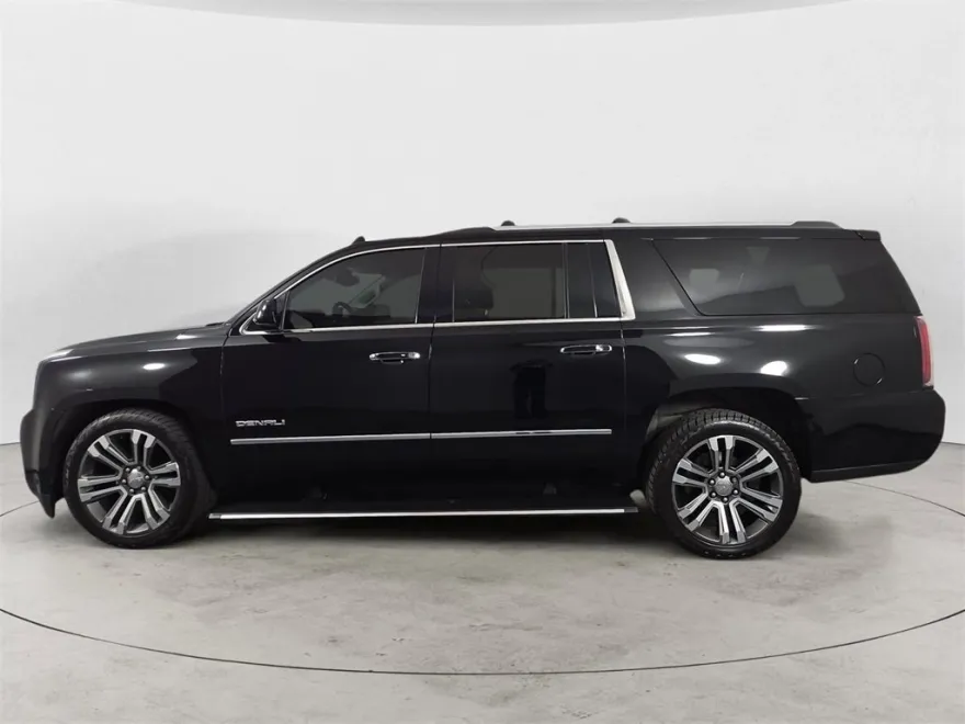2020 Gmc Yukon XL Denali photo 1
