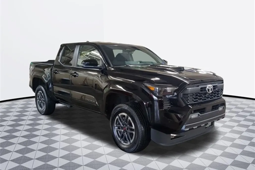 2024 Toyota Tacoma TRD Sport photo 1