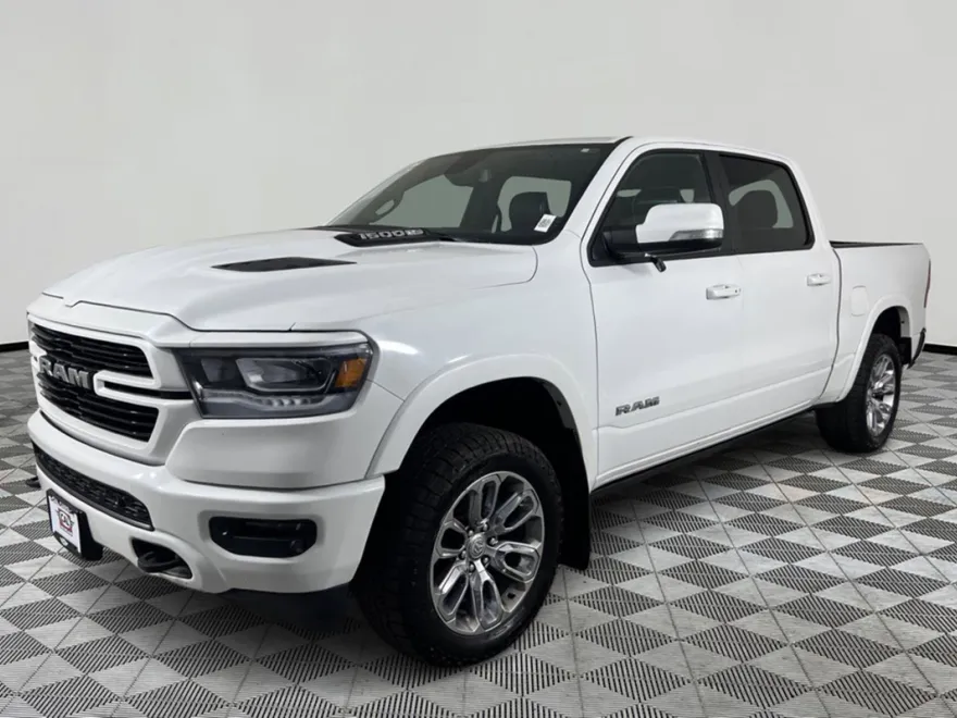 2019 Ram 1500 Laramie photo 1