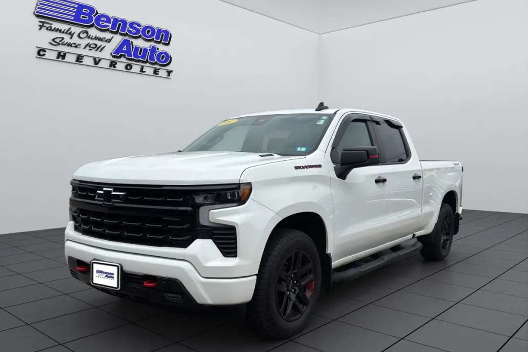 2022 Chevrolet Silverado 1500 RST photo 1