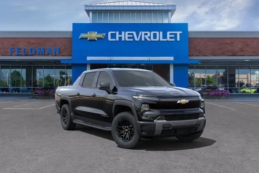 2025 Chevrolet Silverado EV RST photo 1